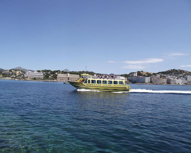 Boat trip hotel carabela on beach palmira Boat trip hotel carabela paguera
